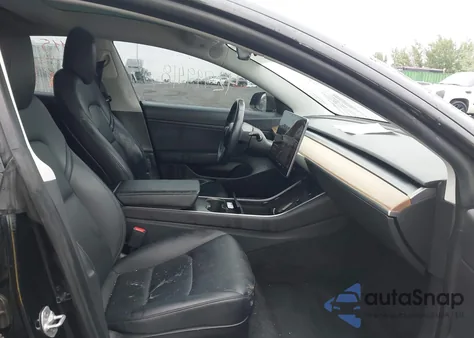 2019 Tesla Model 3 Long Range/Mid Range/Standard Range/Standard Range Plus z USA, uszkodzony, nr VIN 5YJ3E1EA1KF300494